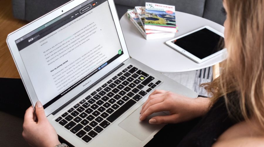 The 5 Best Writing Tools All Writers Need