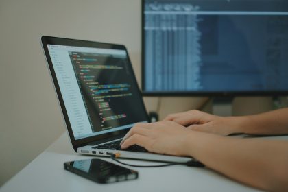 Client Collaboration Tools Front-End Agencies Use to Streamline Feedback Process
